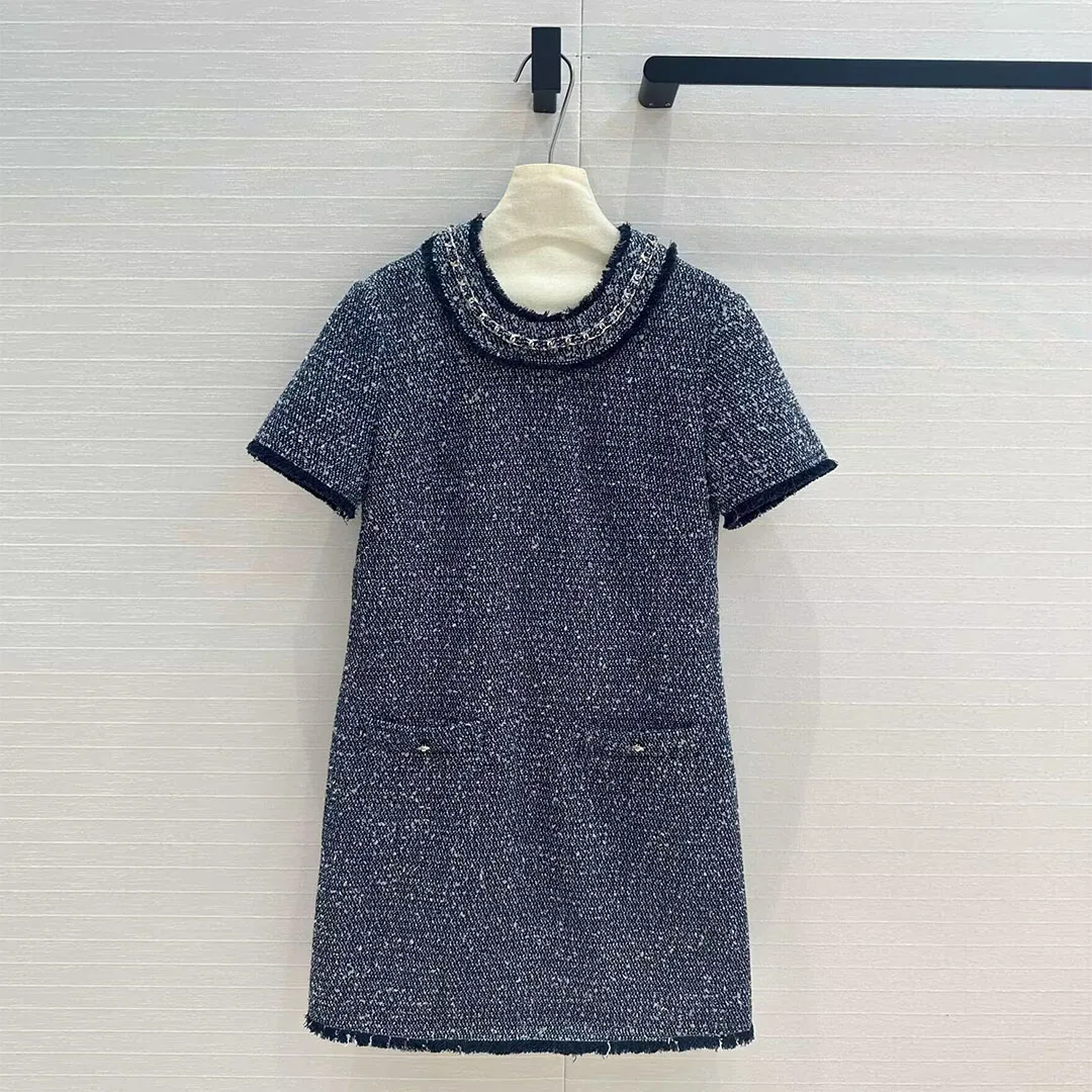 New Spring Fashion Blue Tweed Party Dresses Women O-neck Chains Embroidery Short Sleeve Pockets Tassel Sweet Dresses