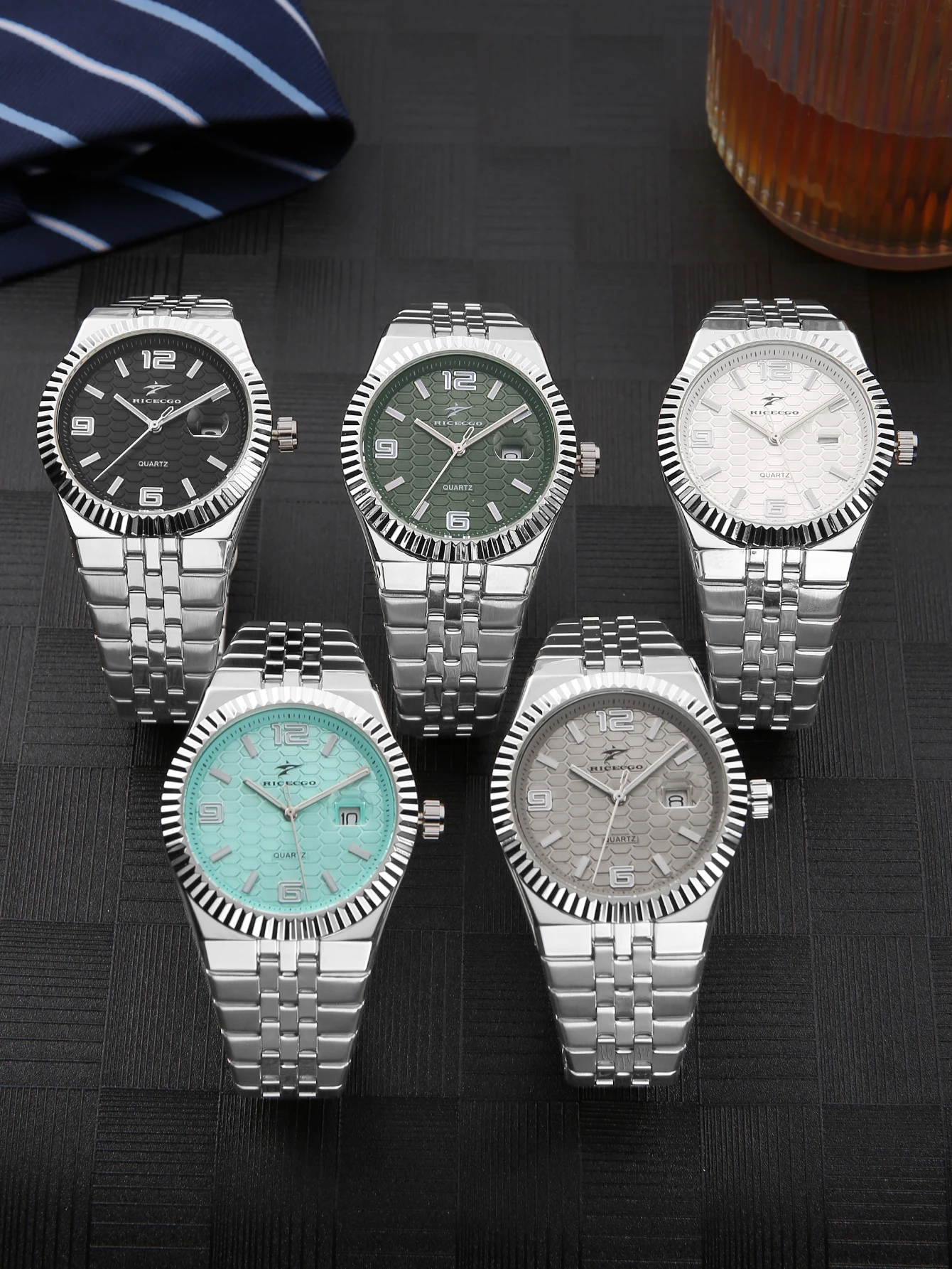 Light Luxury Business Men's Wristwatch, Classic Steel Band Quartz Watch, Simple and Elegant Dial Design, Versatile for Everyday Wear, Showcasing Mature Charm