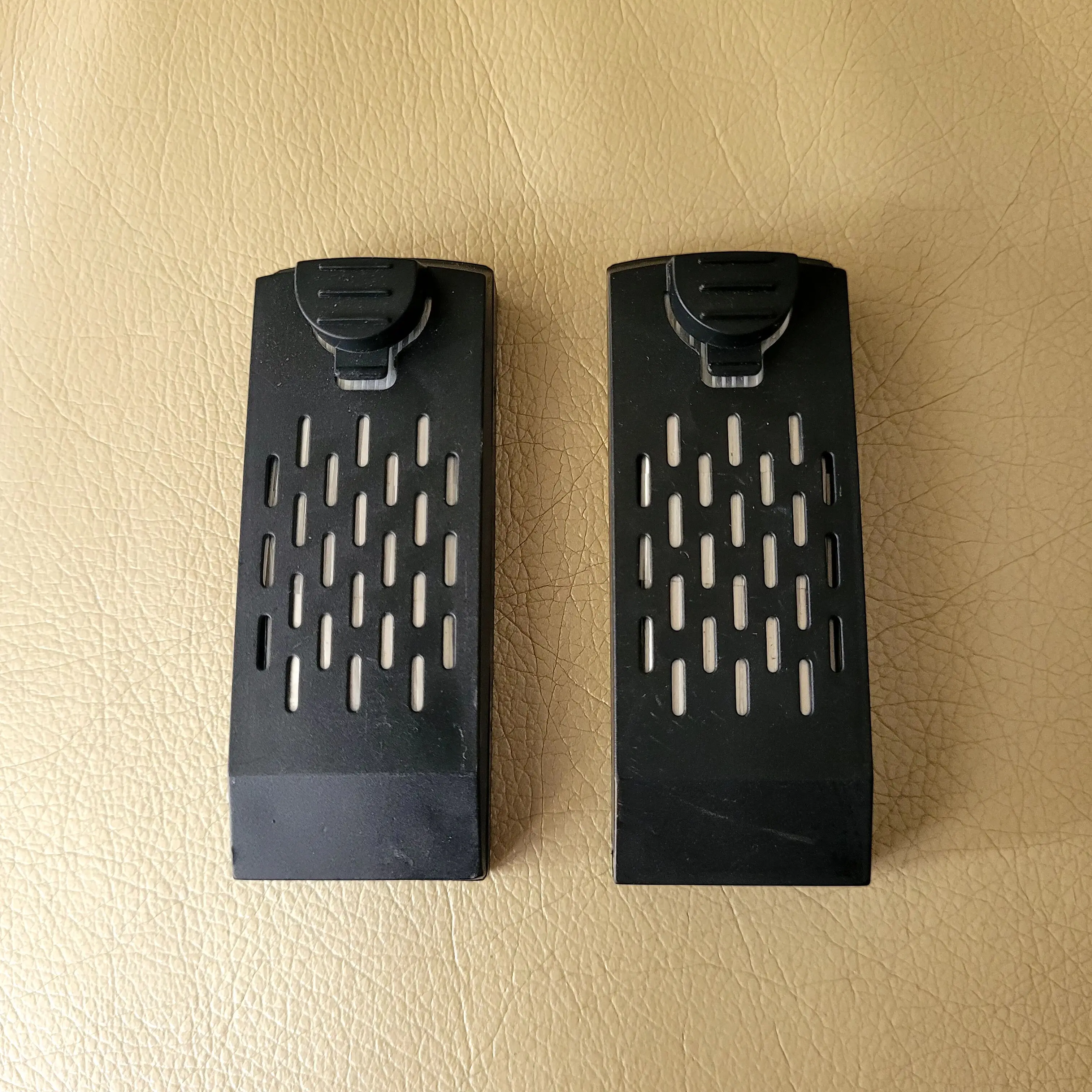 

2 шт., запасные части для аккумулятора 4d-v4