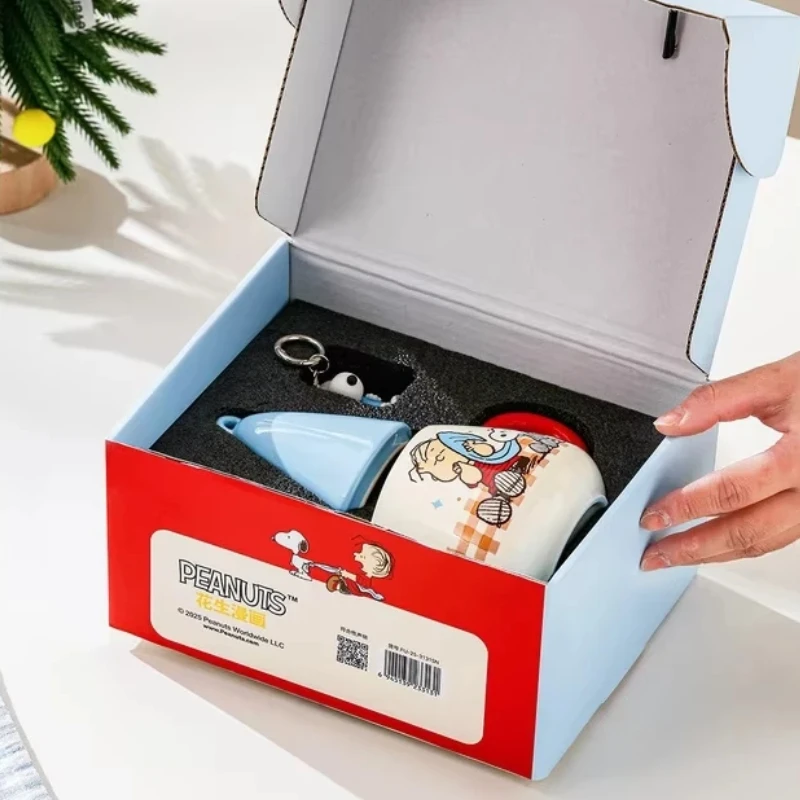 New Snoopy Ceramic Coffee Mug With Pendant Lid Cartoon Print Water Cup For Home Office Daily Drink Use