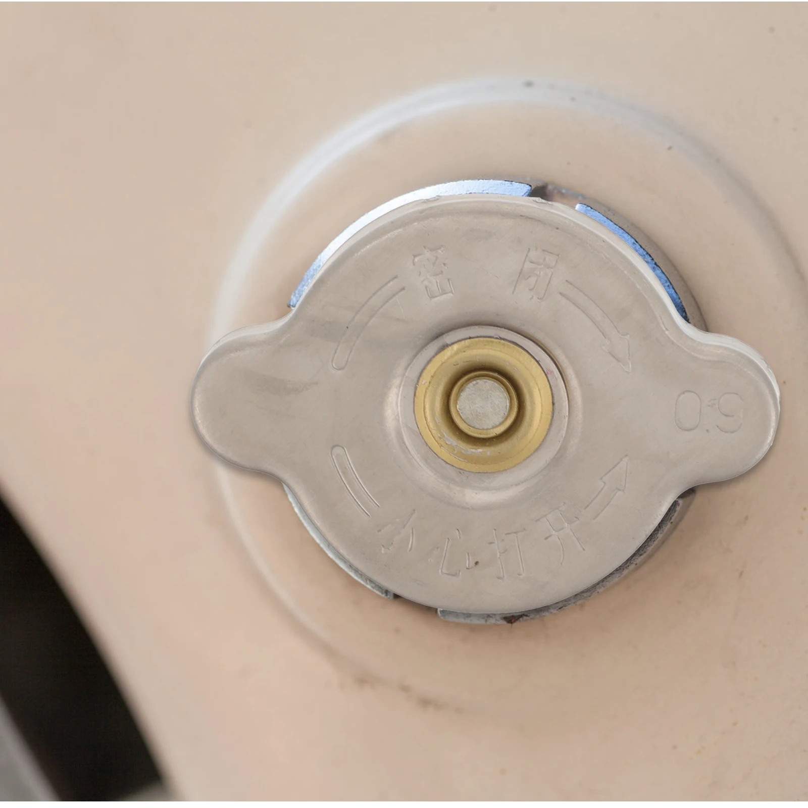 

1 Stainless Steel Radiator Cap Motorcycle Tricycle Water Tank Cover Cooling Engine Part Reservoir Durable Reliable Fits Easy