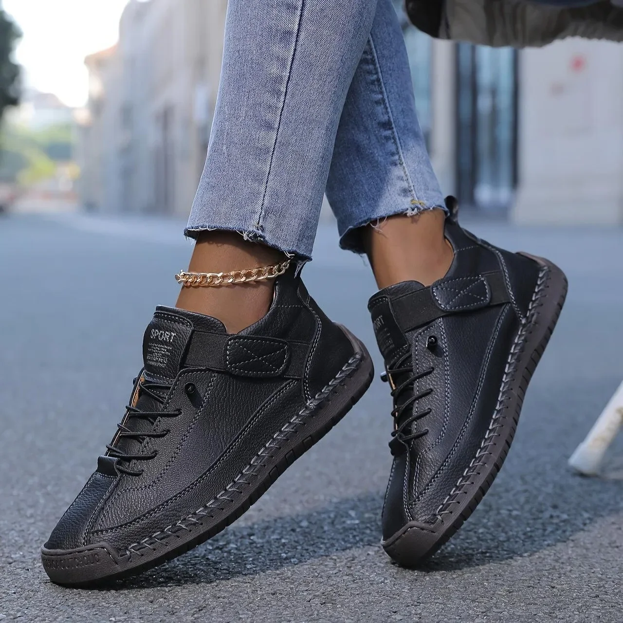 

Women's Ankle Boots Soft Soles Comfortable All-matching Outdoor Shoes Mid Top for British Style Retro Anti Slip Workwear Shoes