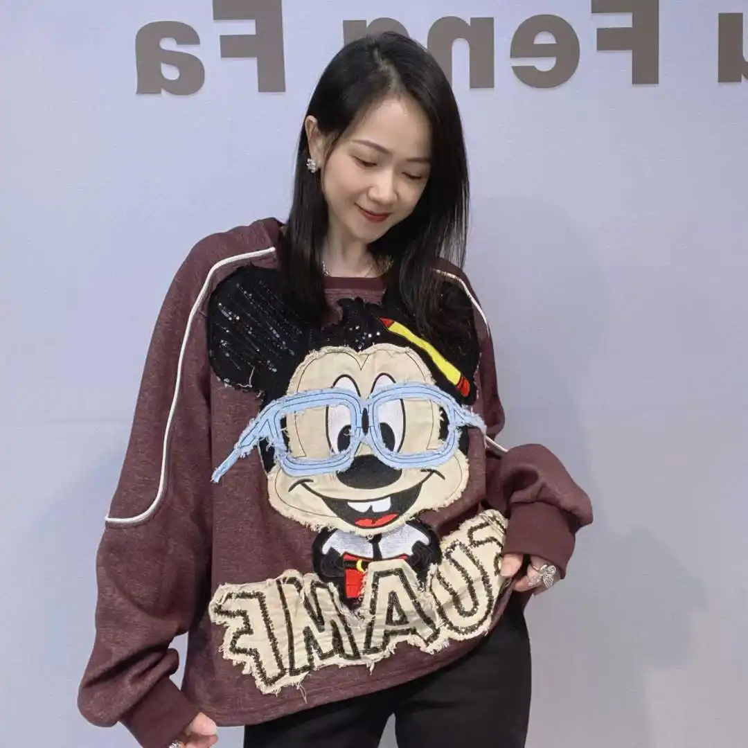 

Fashion Mickey Embroidery Women Pullover Top Large Size Autumn Winter O-neck Casual Sweatshirt All-match Long Sleeve Hoodies
