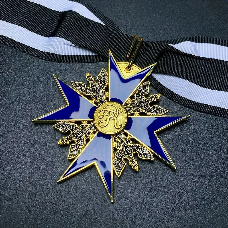 1901 Prussian Black Eagle Order Enamel Badge Black Hawk Ribbon Necklace Pendant Commemorative Medallion Military Collectible