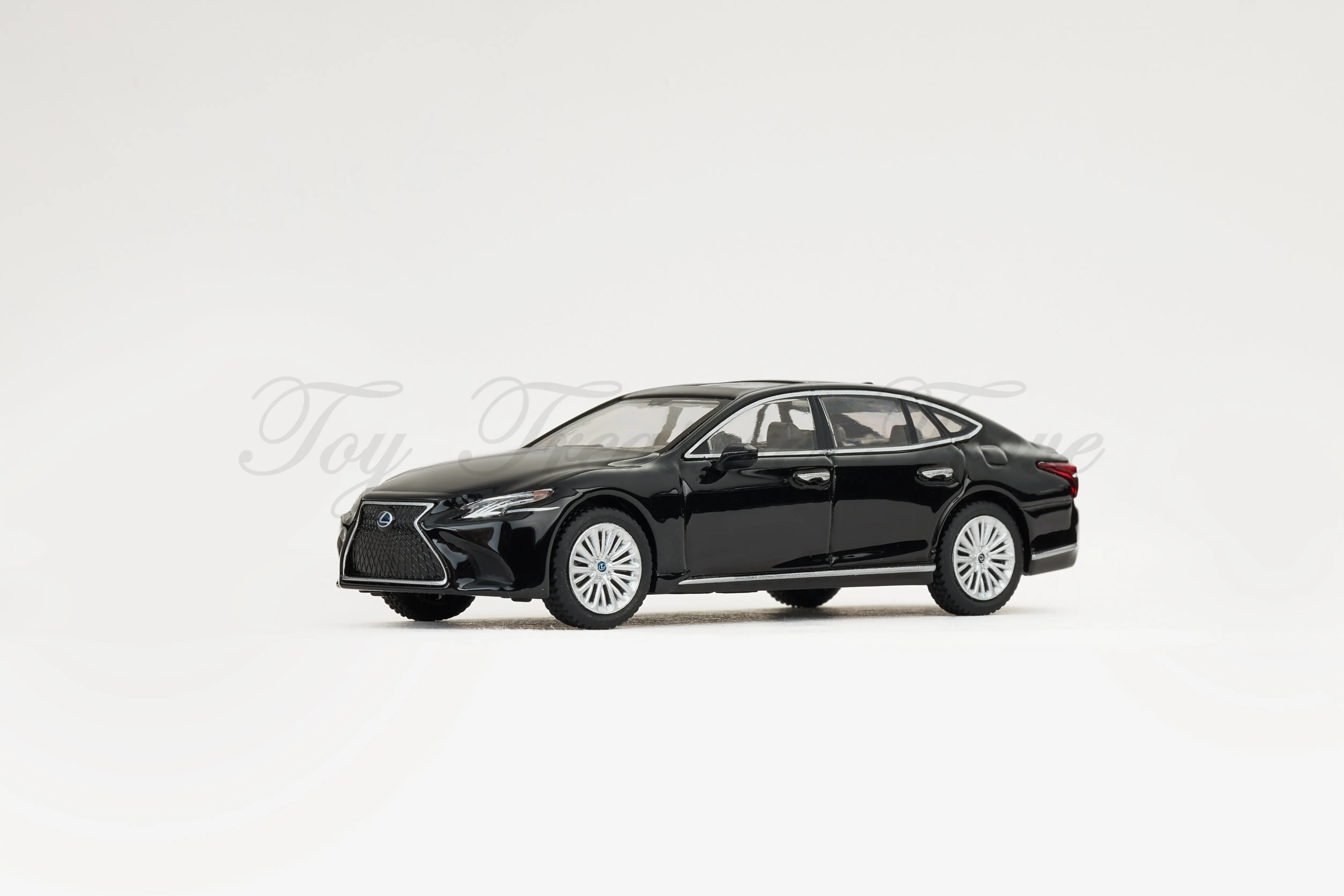 [EN STOCK] MASSDI 1:64 Lexus LS500h ultime alliage noir Miniature moulé sous pression modèle de voiture jouets personnalisés enfants