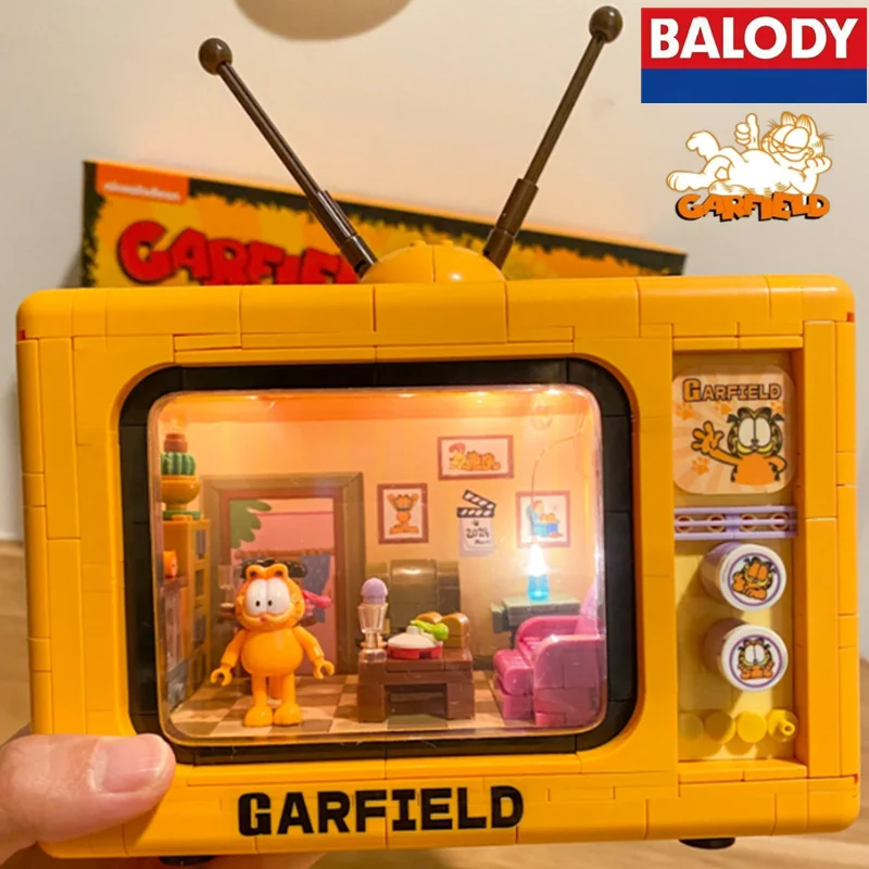 

BALODY Garfield TV building blocks animation peripheral model Kawaii assembled children's toys Christmas birthday gift