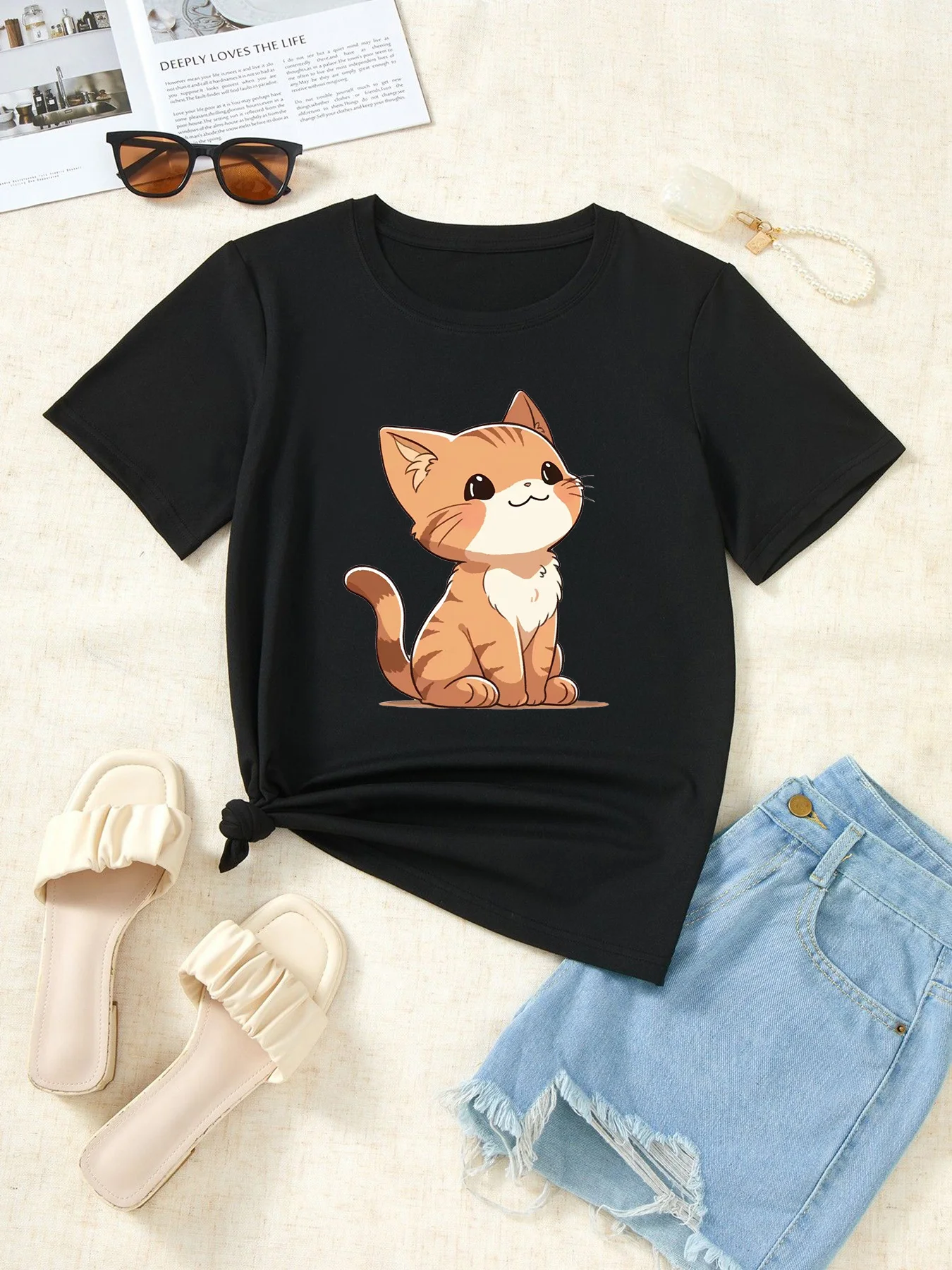 

Cat Print Crew Neck T-shirt, Short Sleeve Casual Top For Summer & Spring, Women's Clothing