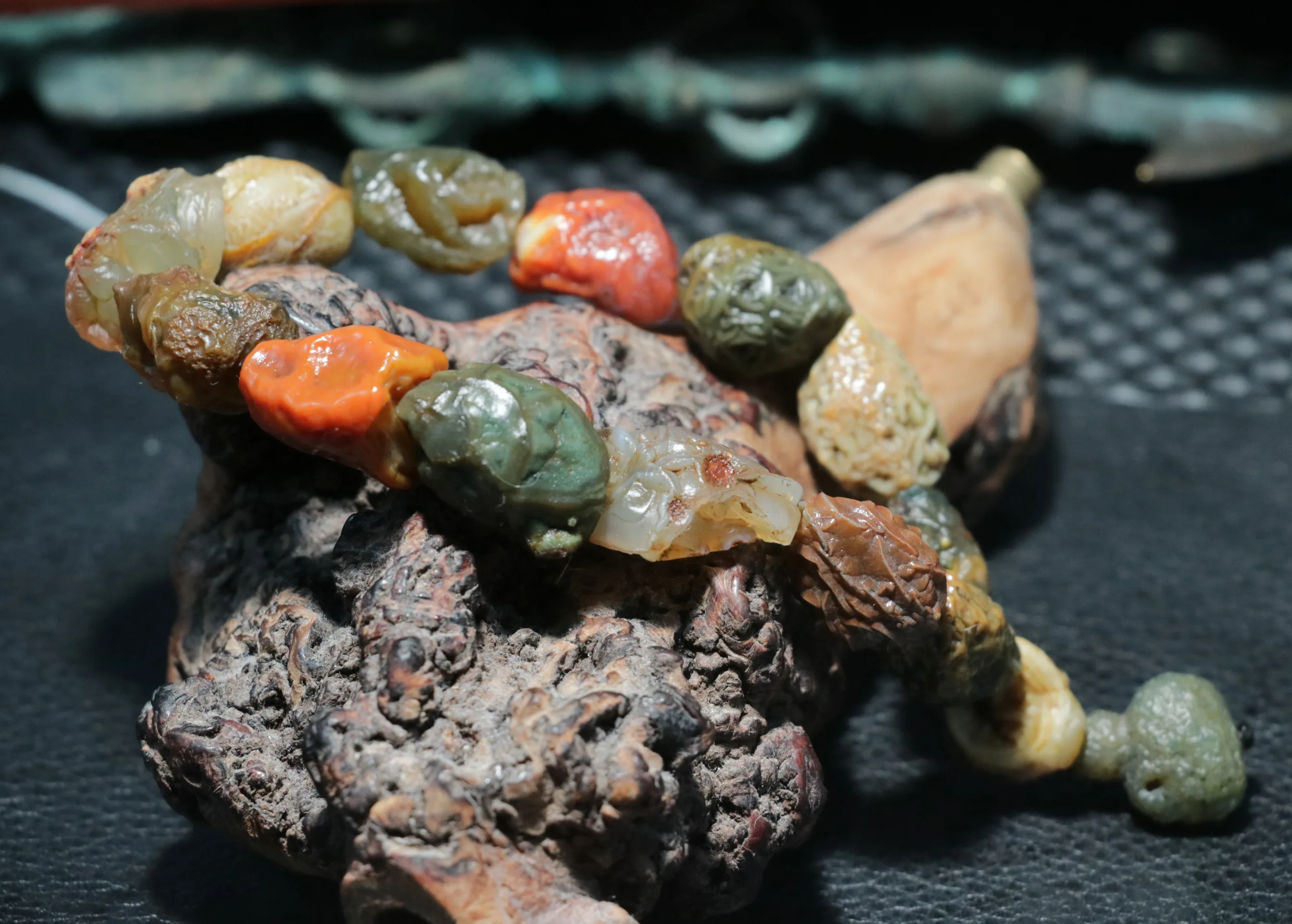 

A Big Treasure Talisman Power Cool Appearance Alashan Desert Agate Natural Eye Bead Amulet Bracelet Bangle Timestown RPL230531a