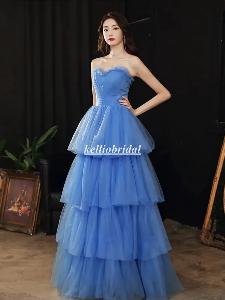 vestidos-de-celebridades-azules-personalizados-vestido-de-fiesta-de-noche-a-la-moda-con-escote-en-forma-de-corazon-con-cordones-en-la-espalda-mnd005
