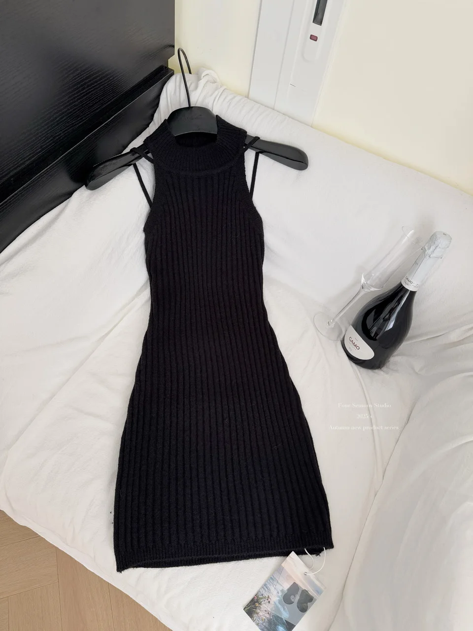 Jurken Sexy Strepen Draad Breien Slanke Bodycon Jurk Vrouwen Mouwloze Zwarte Skinny Mini Jurk Elegante Club Party Vestidos