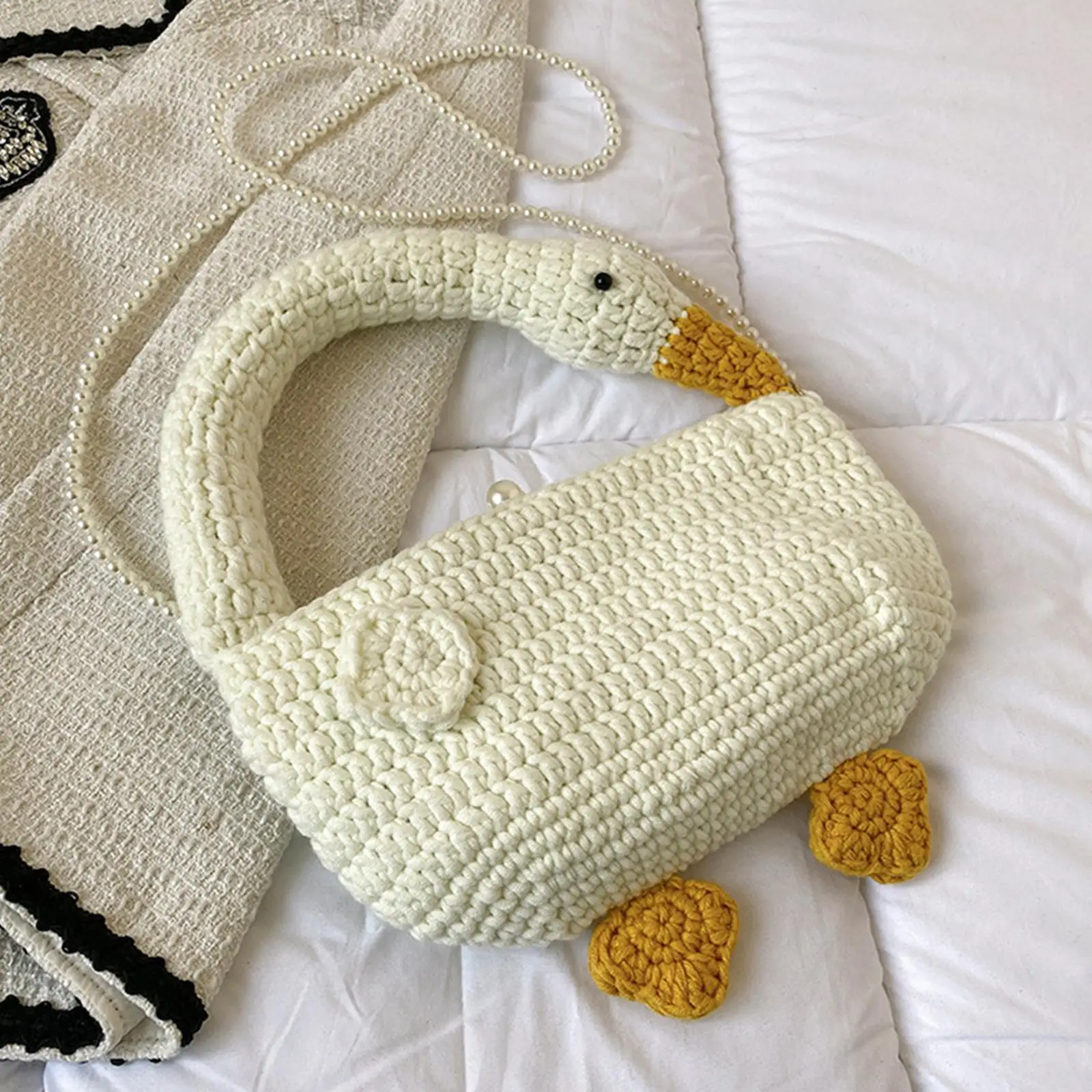 Crochet Goose Tote Bag Women Knitted Crossbody Handbag Cute Animal Purse with Beads Chain Novelty Satchel Shoulder Bag for