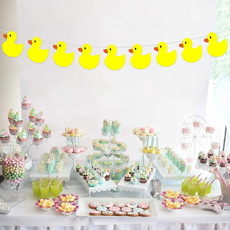 Cute cartoon little yellow duck banner, animal farm theme decorated duck birthday 1st birthday party gift decorations