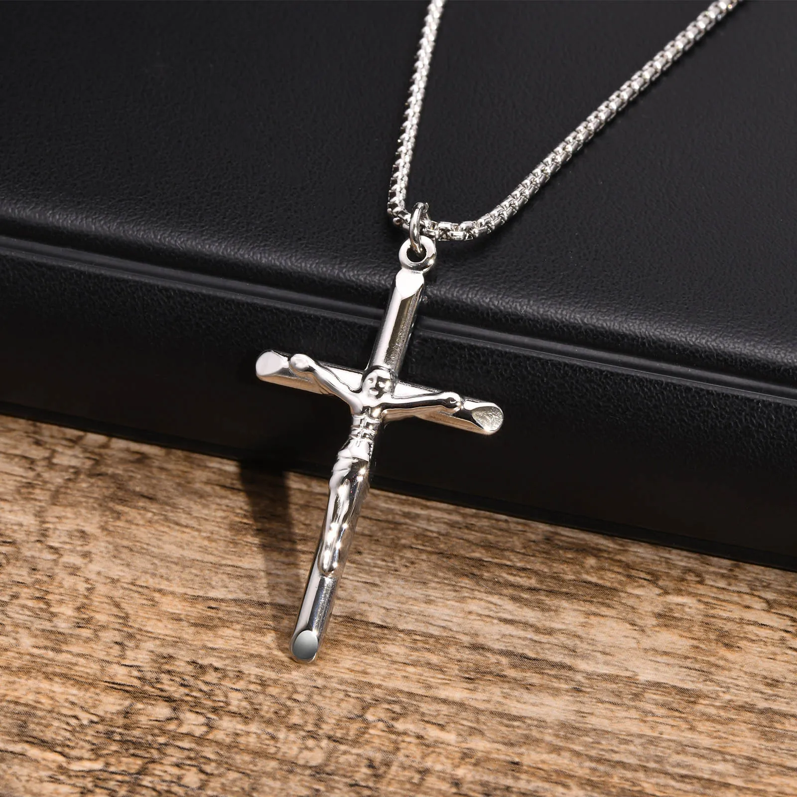 Vnox Stainless Steel Catholic Jesus Christ Cross Crucifix Pendant Necklace for Men Women Religious Prayer Jewelry