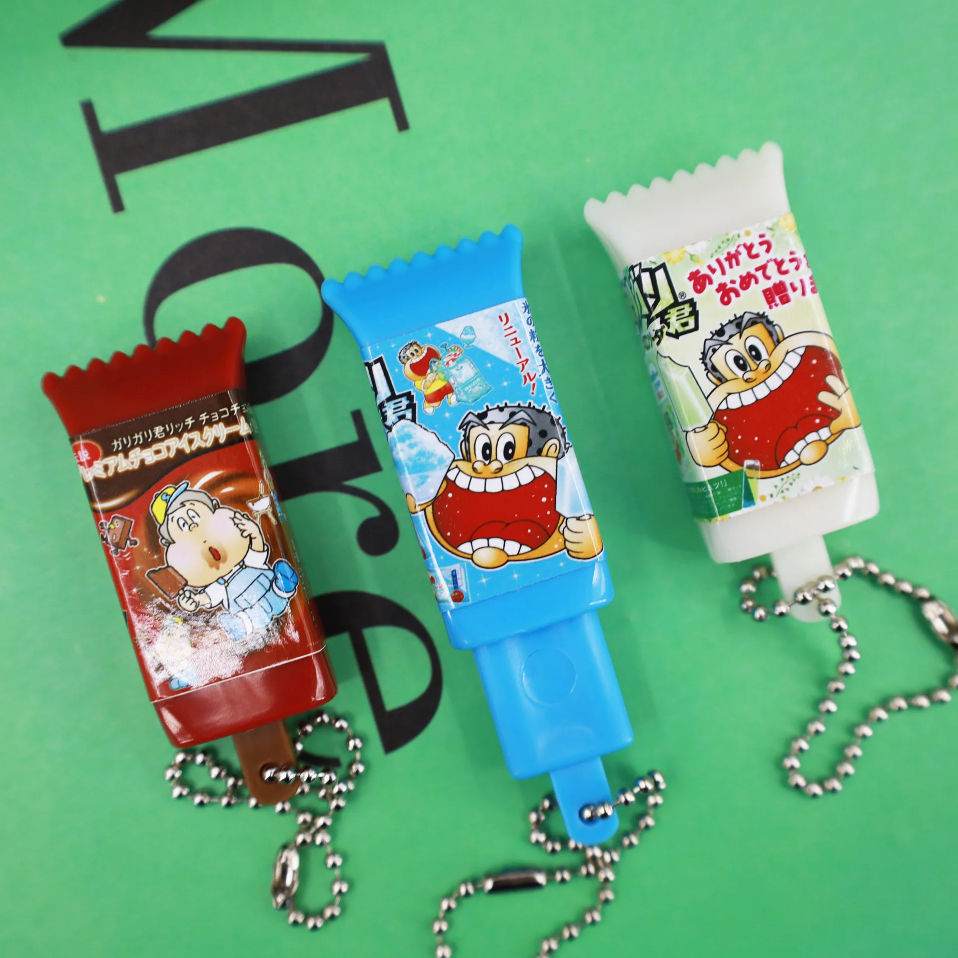 Simulación Japón Bandai GASHAPON Gari Gari Kun Llavero Colgante de Helado Pop-out Sabor Melón