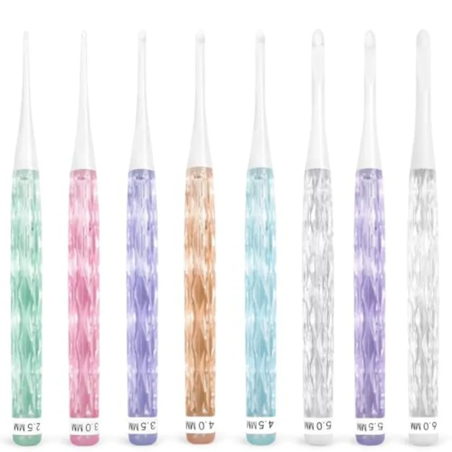 

8-Size Inline Crochet Hook Set with See-Through Ergonomic Plastic Handles 2.5mm 6mm Ideal for Blankets, Dolls, Hats and Scarves