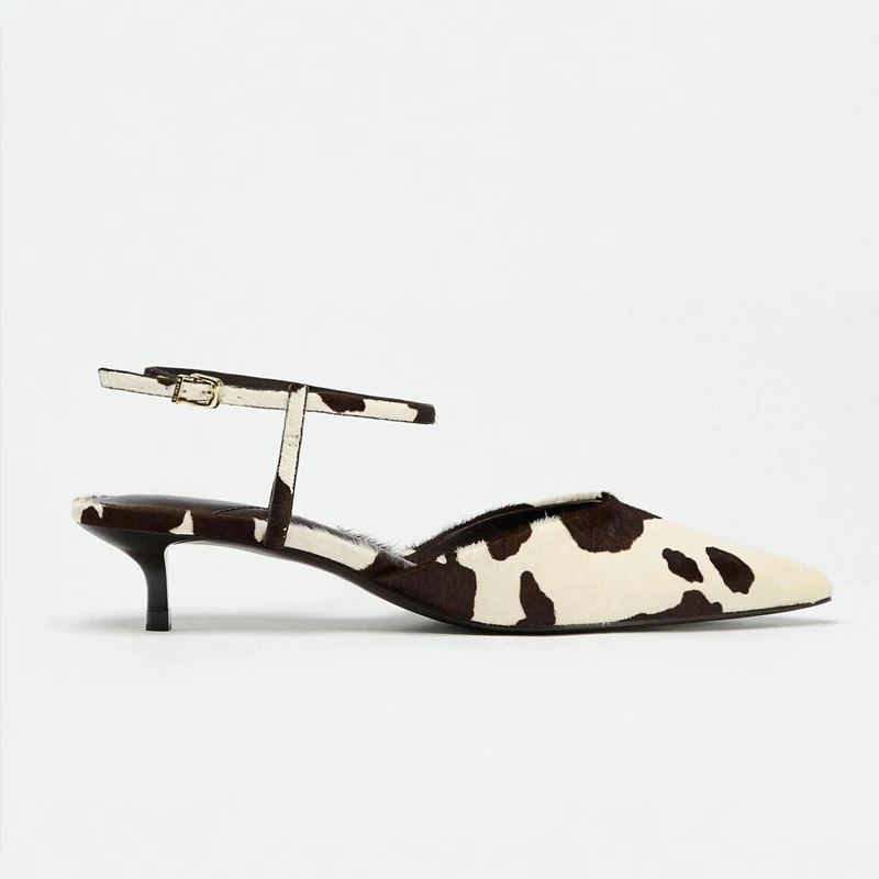 Sandali con tacco a forma di mucca con punta a punta Donna Estate 2025 Punta chiusa Slingback Cinturino Fibbie Scarpe con tacco alto per donna