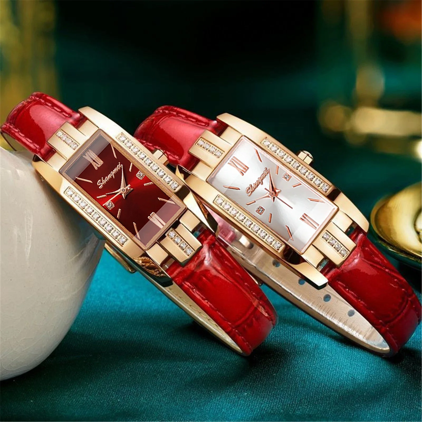 AAASmall Rectangle Crystal Ladies Watch Rose Gold Roman Dial Glossy Leather Strap Women Elegant Dress Quartz Wristwatch