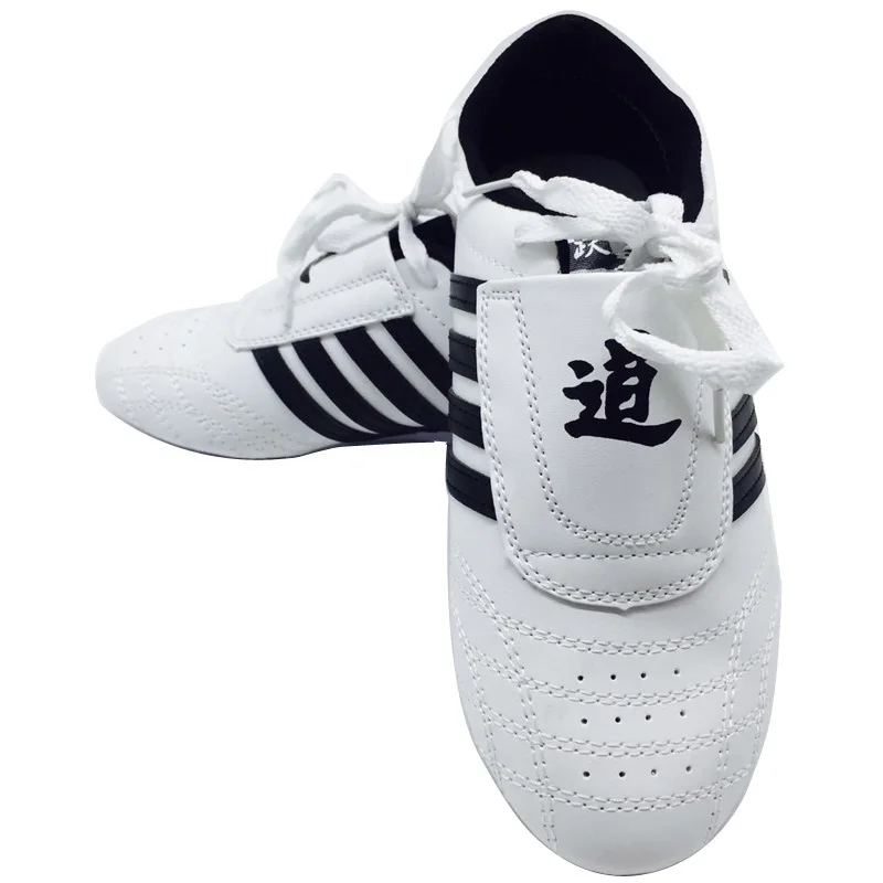 Taekwondo Shoes Martial Arts Sneaker Boxing Karate Kung Fu Tai Chi Shoes Black Stripes Sneakers Lightweight Shoes