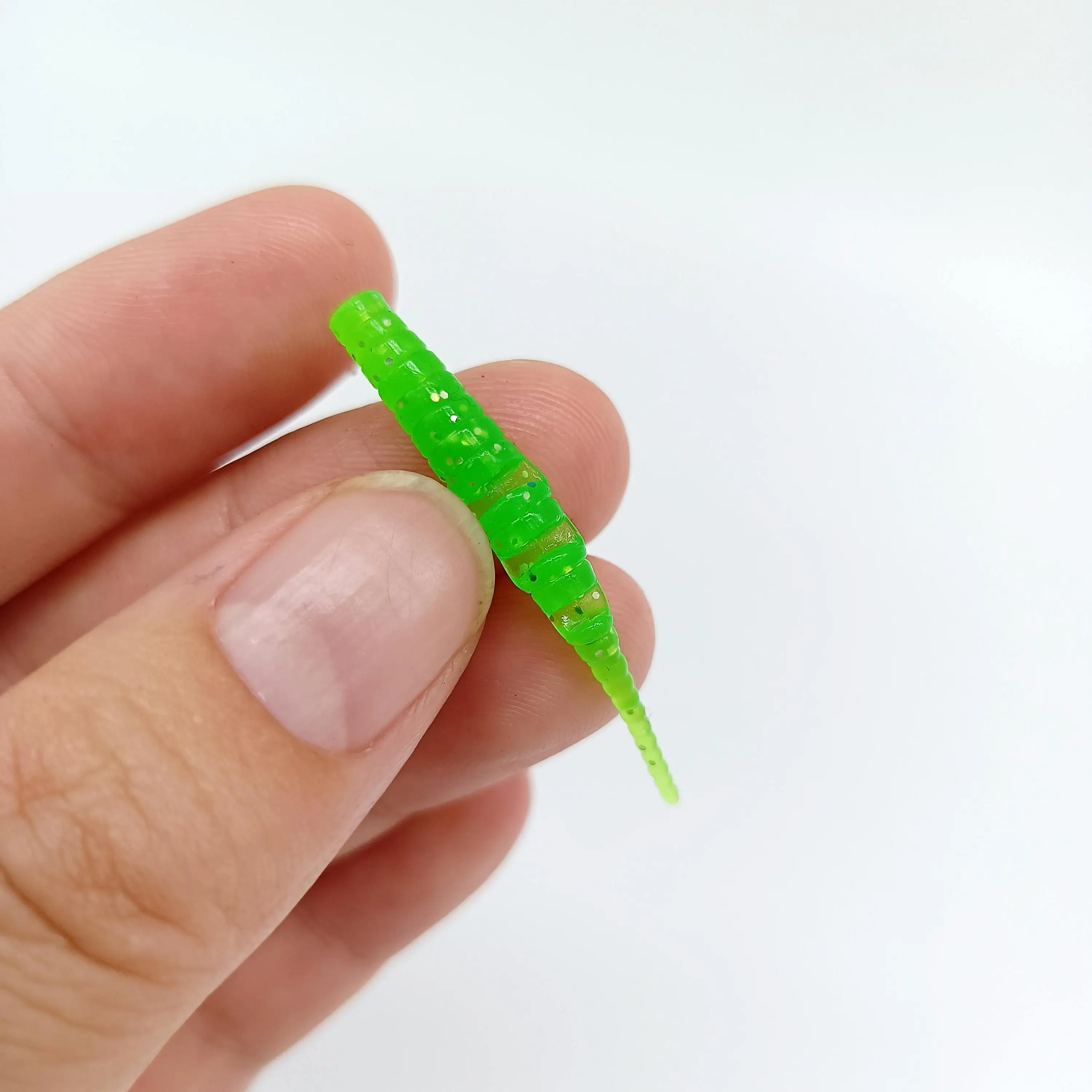 DUODUOYU 10 Stück TPE Mini Weicher Angelköder Silikonköder 0,3g/40mm Künstlicher Schwimmköder Jig Wobbler Bass-Köder Angelzubehör – Detail 7