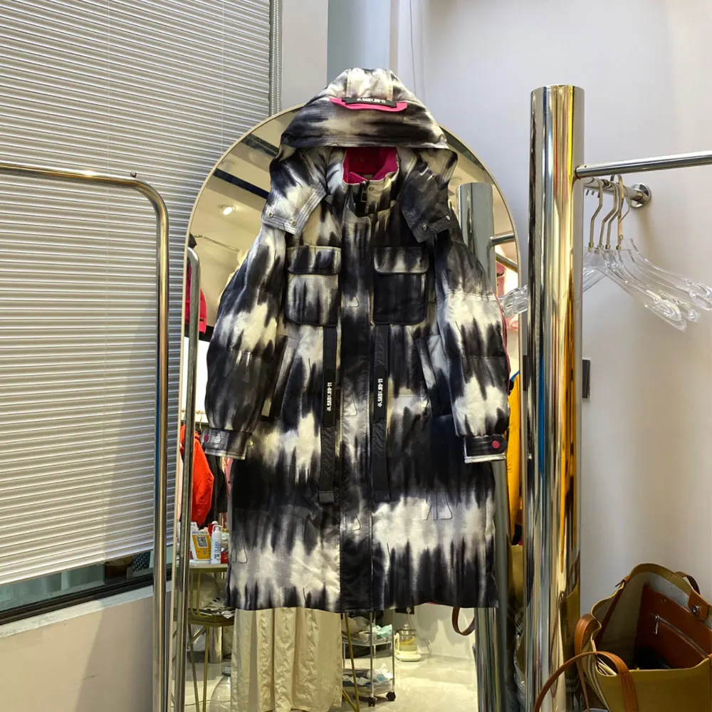 Gradient Winter Clothing Women 90% Duck Down Coat Fashion Long Puffer Jacket for Female Thick Warm Parkas Lady Outerwear 2025