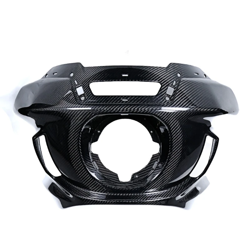 

Carbon fiber hood for Harley Lowrider S Voyager