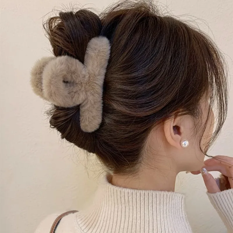 Cute Plush Faux Rabbit Fur Cross Hair Claw Clips Women Girls Winter Soft Large Ponytail Hair Clamps Barrettes Hair Accessories