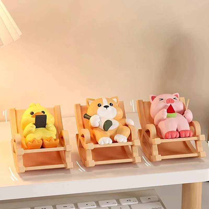 Resin Pig Rocking Chair Ornaments Crafts Miniature Figurine Cartoon Chicken Micro Landscape Mini Statue Cartoon Animal Model Toy