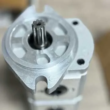 Excavator Charging Pump Gear Pump 3 Combined Pumps kayaba hydraulic gear pump