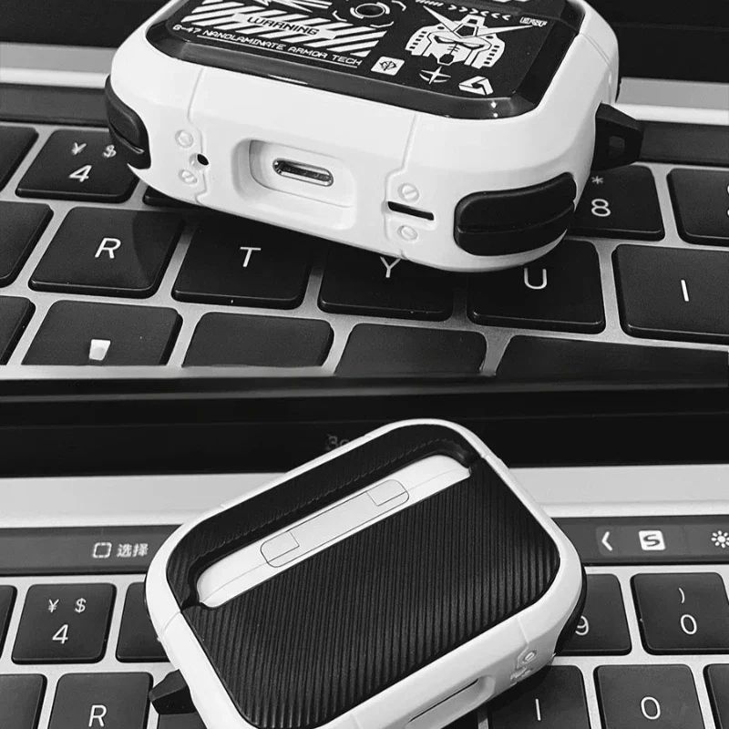 Original Black and White Gundam Mecha Pair Light Headphone Case Transparent Anti Drop TPU AirPods 4th Generation Protective Case