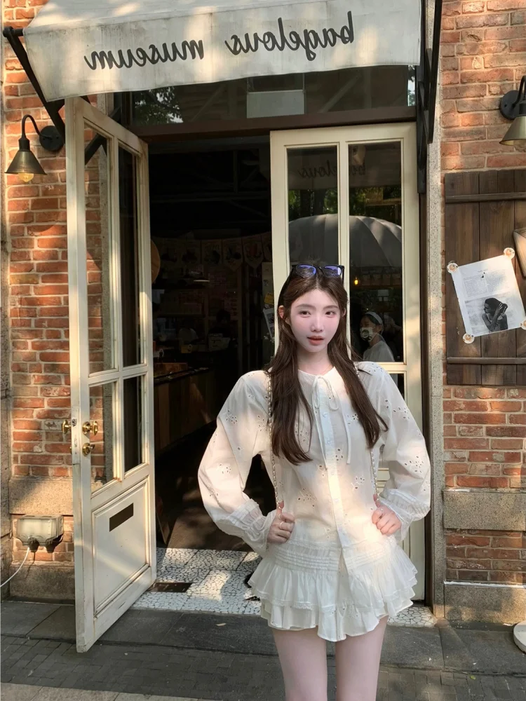 

White Lace Trim Long Sleeve Shirt Women's Miniature Korean Style Hollow out Belted Layered Top Breathable Loose Fit Shirt