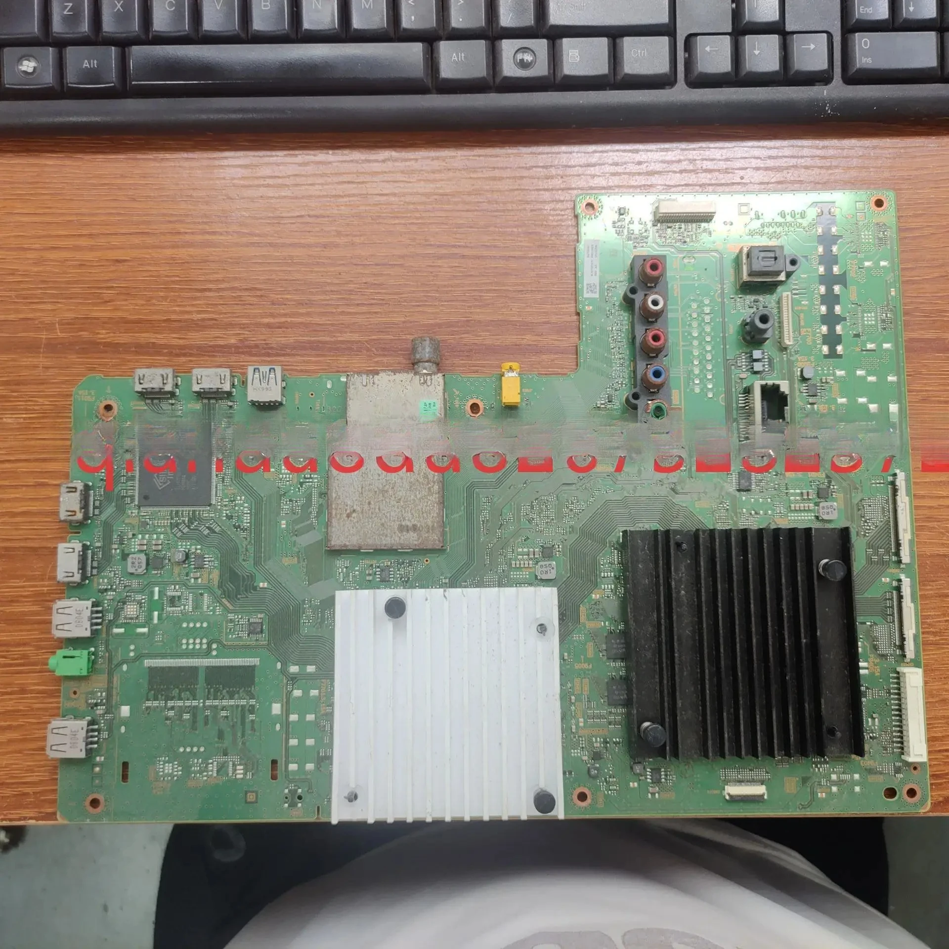 

Подходит для основной платы Sony KD-65X9300C 1-894-596-22 с экраном YD5S650HTU01