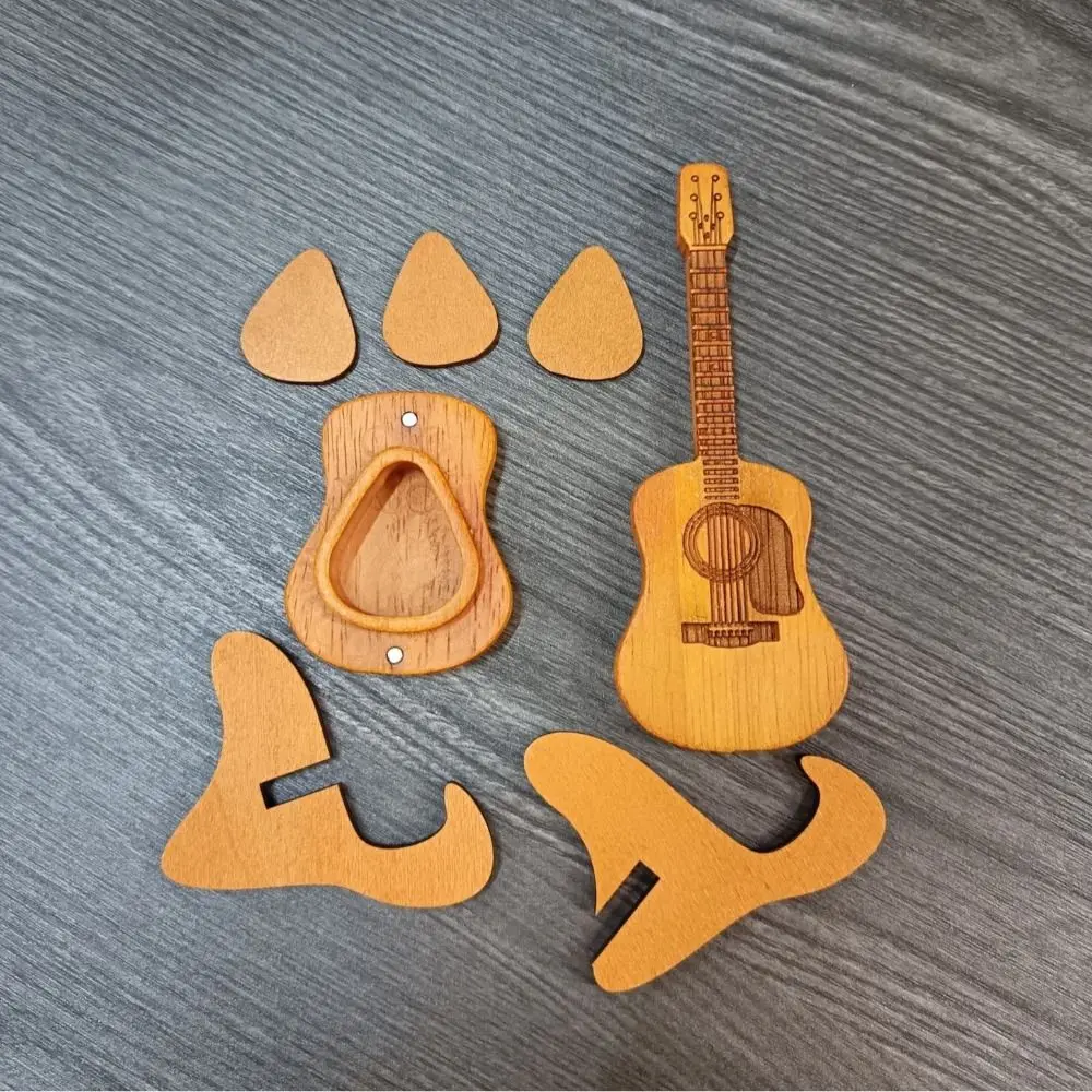 Simulation Guitar Wooden Guitar Ornaments Magnetic Smooth Edge Wooden Guitar Pick Case Mini with Display Stand