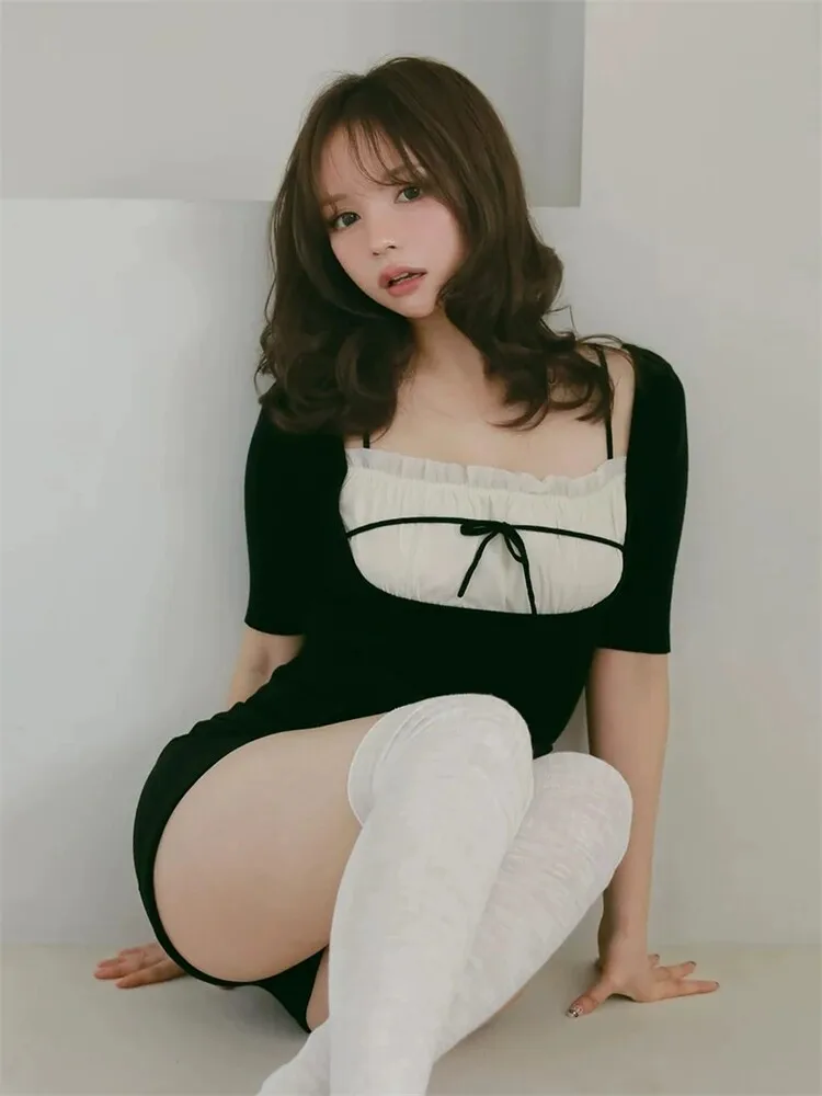 Japanese Style Knit Top Women White Frill Lining Tiny Bow Decor Sleeve Fitted Casual Tee Summer Fashion Quare Neck Knit Blouse