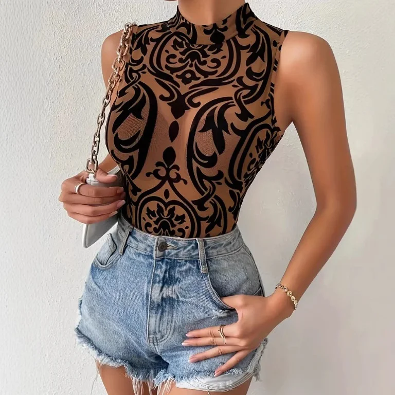 

Spring 2025 Sexy Geometric Pattern Women's Jumpsuit Mid-Waist ort Pants Thin Polyester Fabric Ladies Faion Trasuit