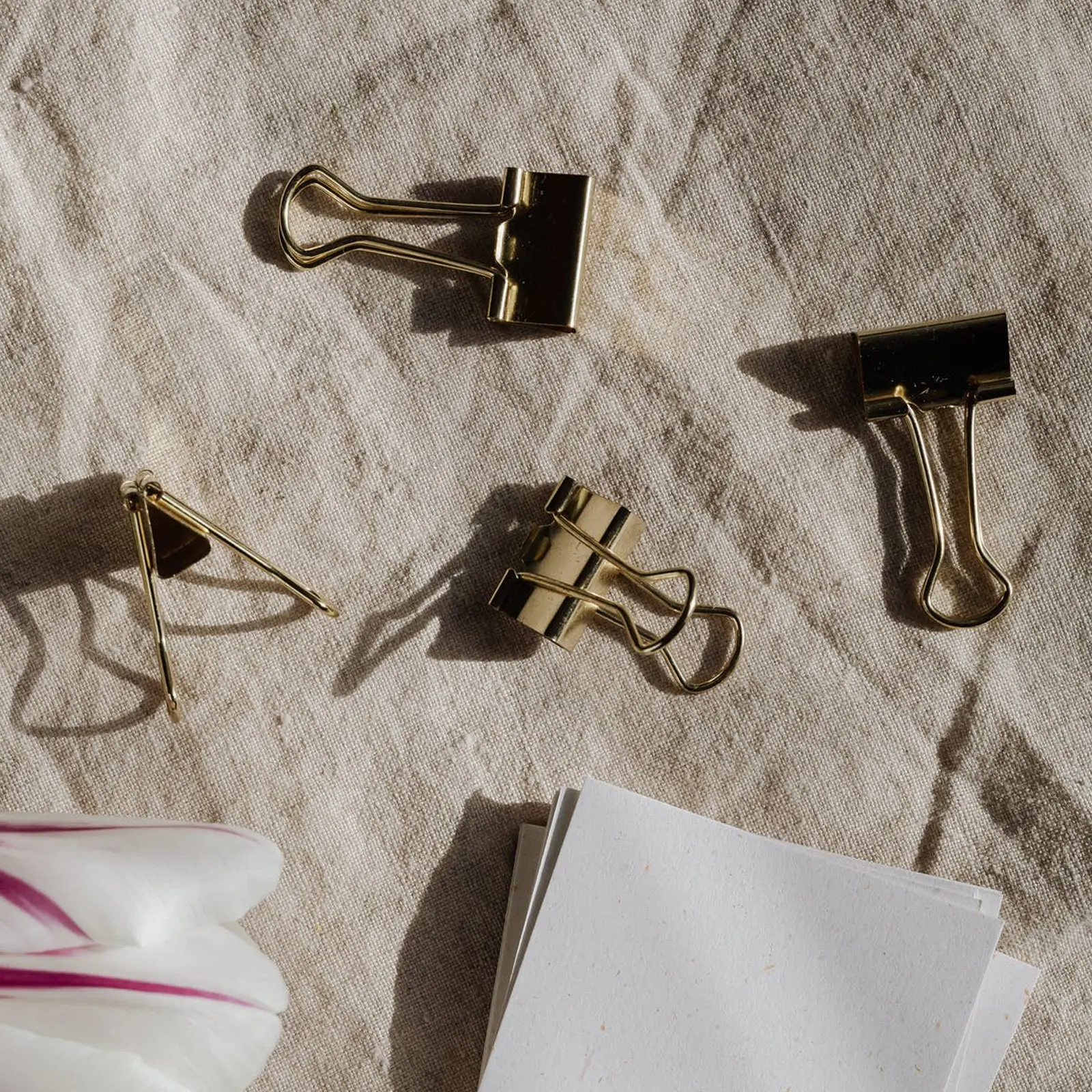stationery-bracket-paper-fastener-book-clip-file-clips-note-binder-home-office-accessories-unique-mini-small-large-decorative