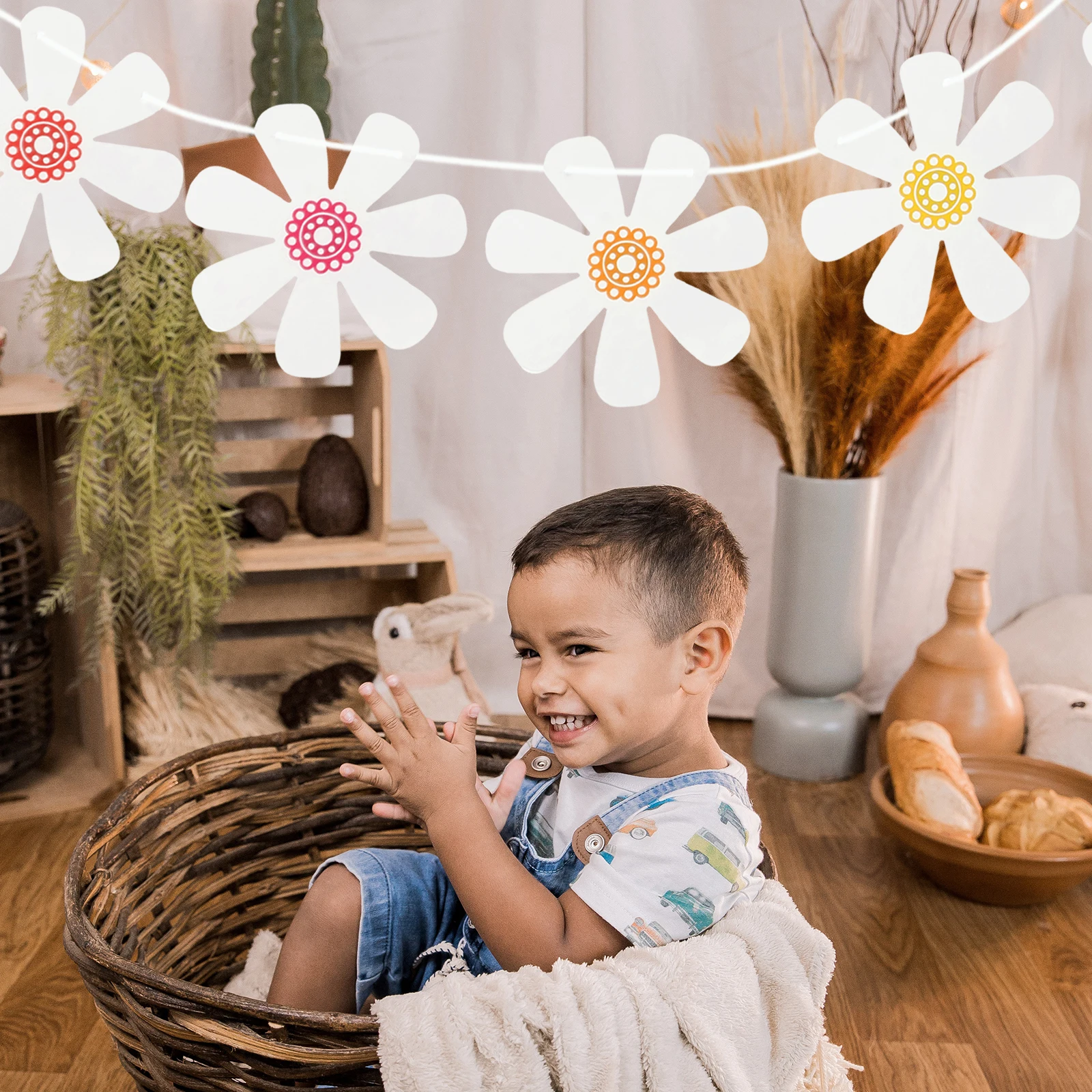 

5 Pcs Daisy Banner Party Decorations Small Wreath Hanging Flower Banners Classroom Birthday Festive Paper Flags