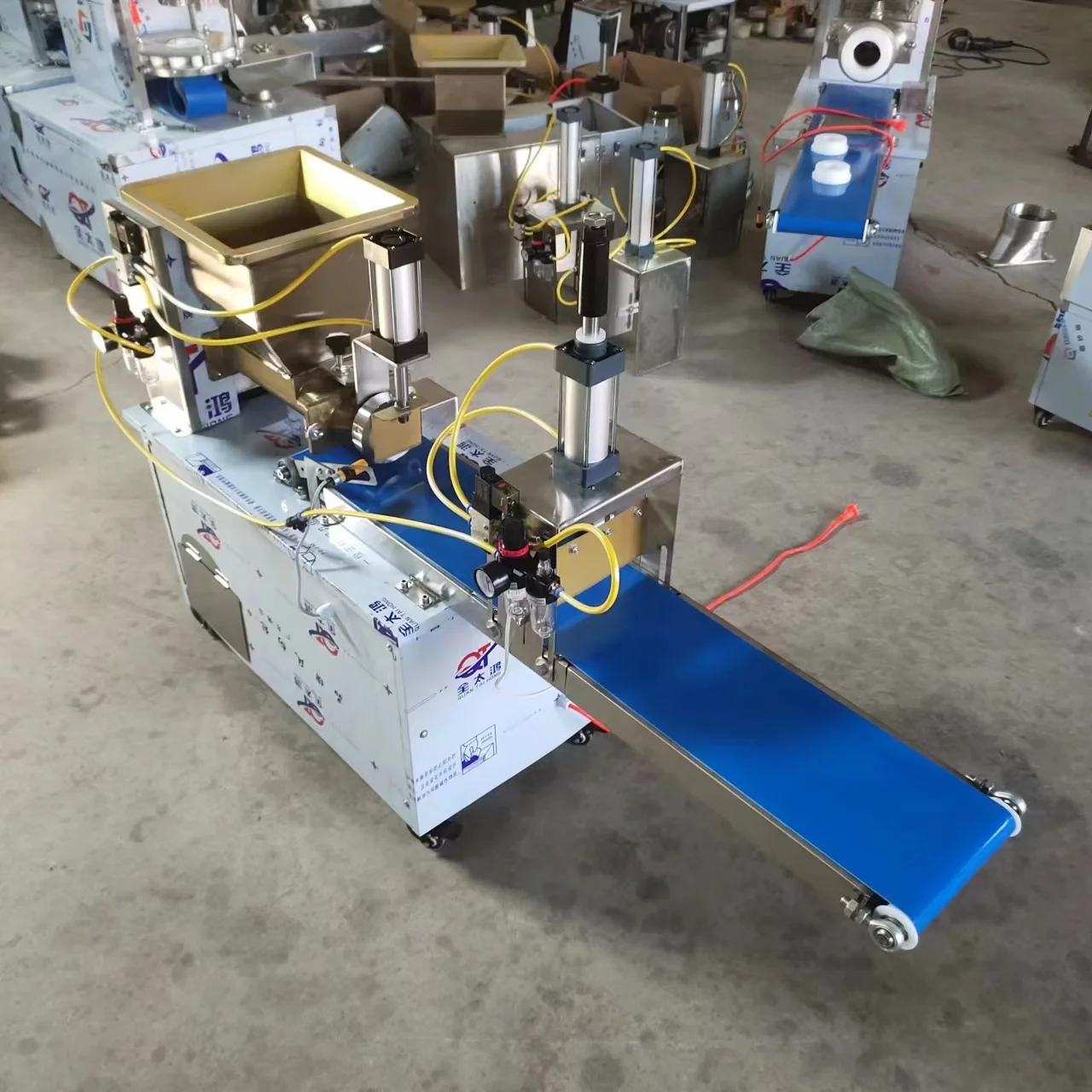 

Chocolate Bar Forming Machine Pastry Steam Bun/Bread/Cake/Toast Dough Mixer/Divider/Forming Molding Cutting Placing Machine