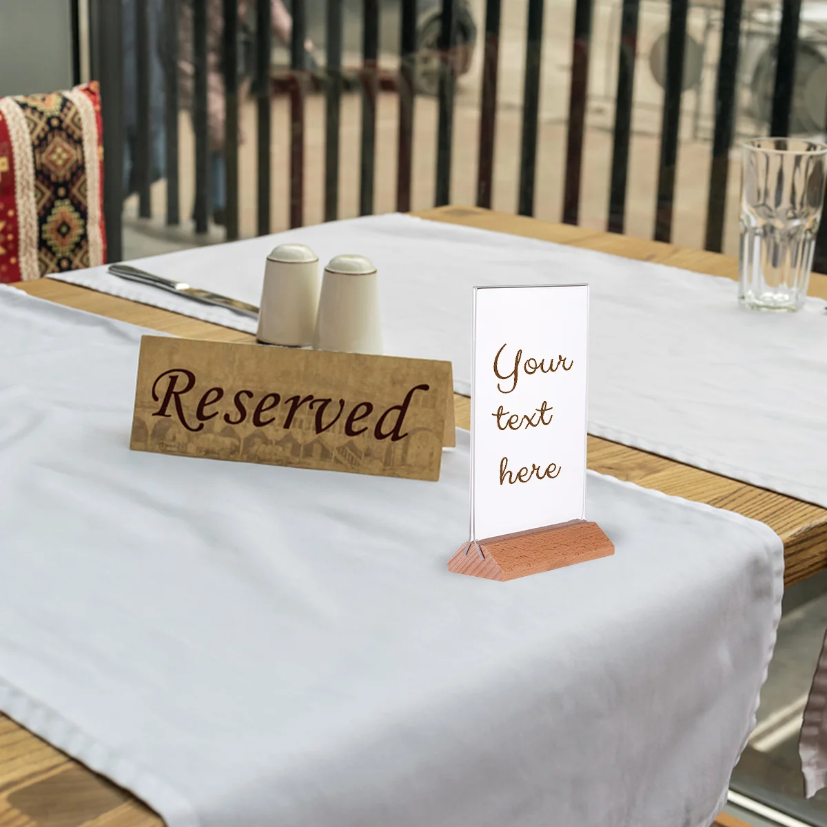 

A6 Size Transparent Acrylic Menu Holder Tabletop Sign Holder For Shop Wedding Party Display Stand Easy To Clean Table