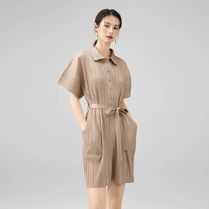 2025 Sommer Neutral Einfache Mode POLO Kragen Einreiher Kurzarm Overall Lose und Dünne Faul Stil