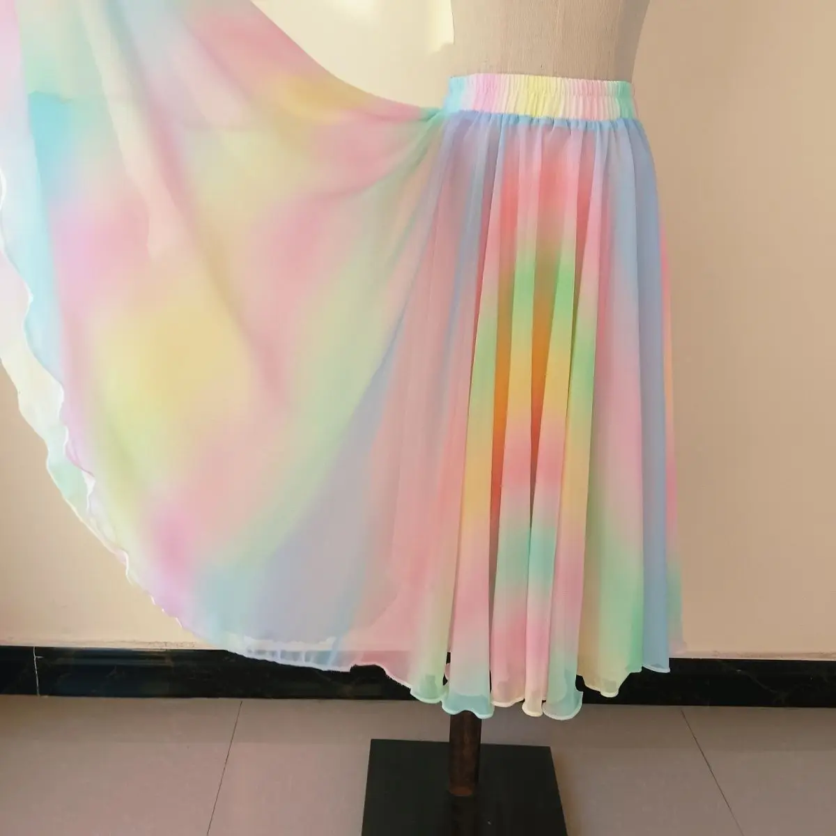 

Сетчатая вуаль Радуга Сексуальная женская макси-юбка с высокой талией Элегантные свободные длинные плавки