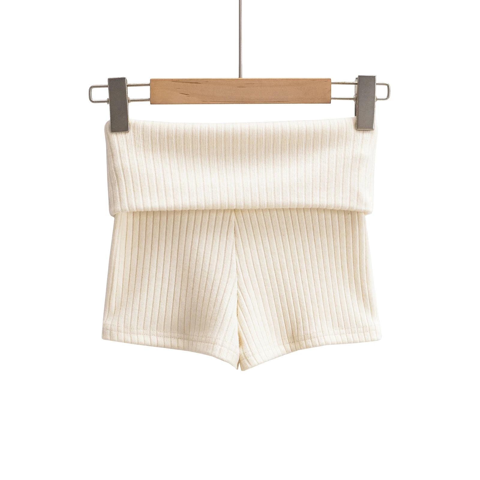 Рисунок 6 - Летняя одежда Повседневные шорты