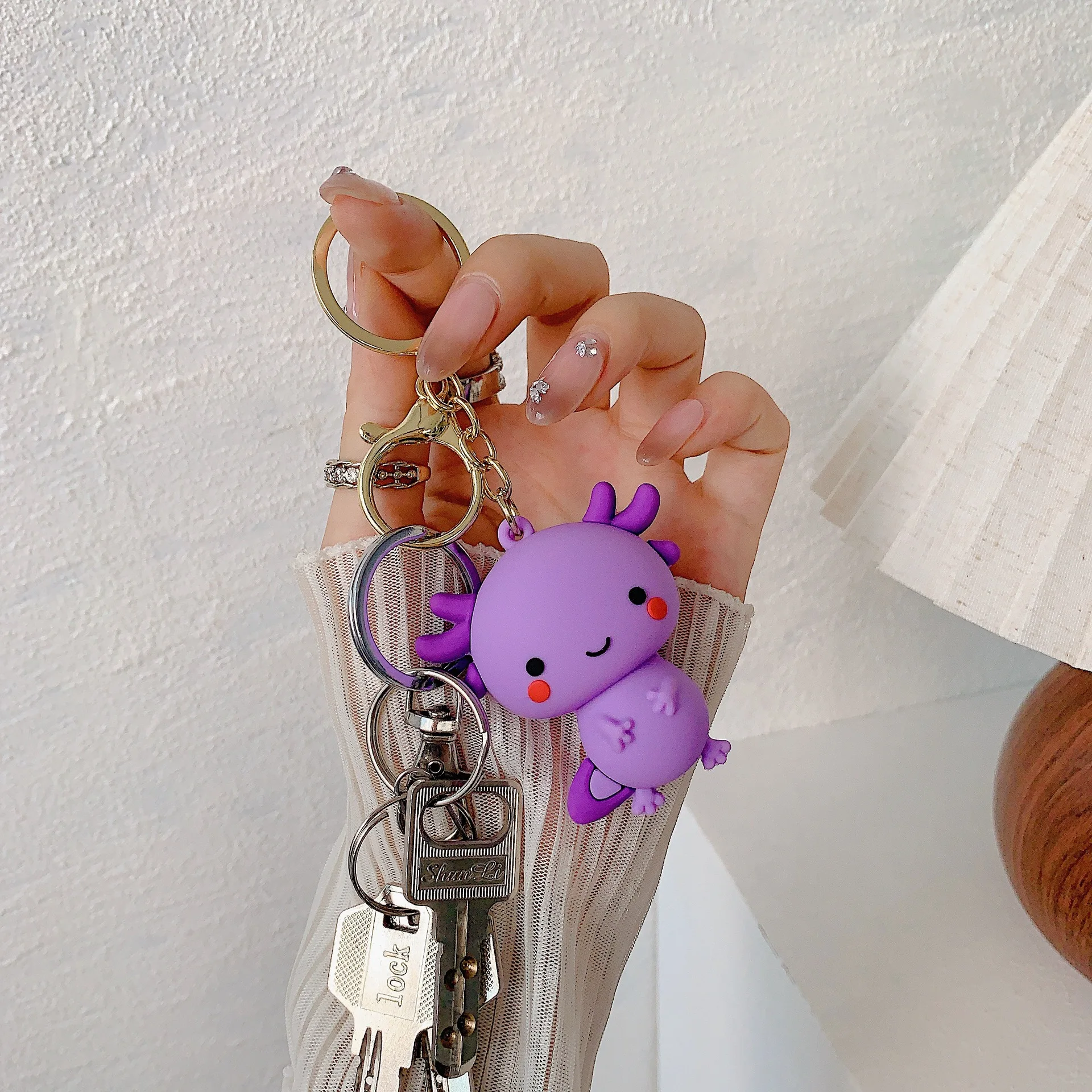 Lovely Axolotl Charm Key Chain for Girls Pink Blue Fish PVC Pendant Keyring Fashion Animal Ornaments for Pet Lovers Souvenirs