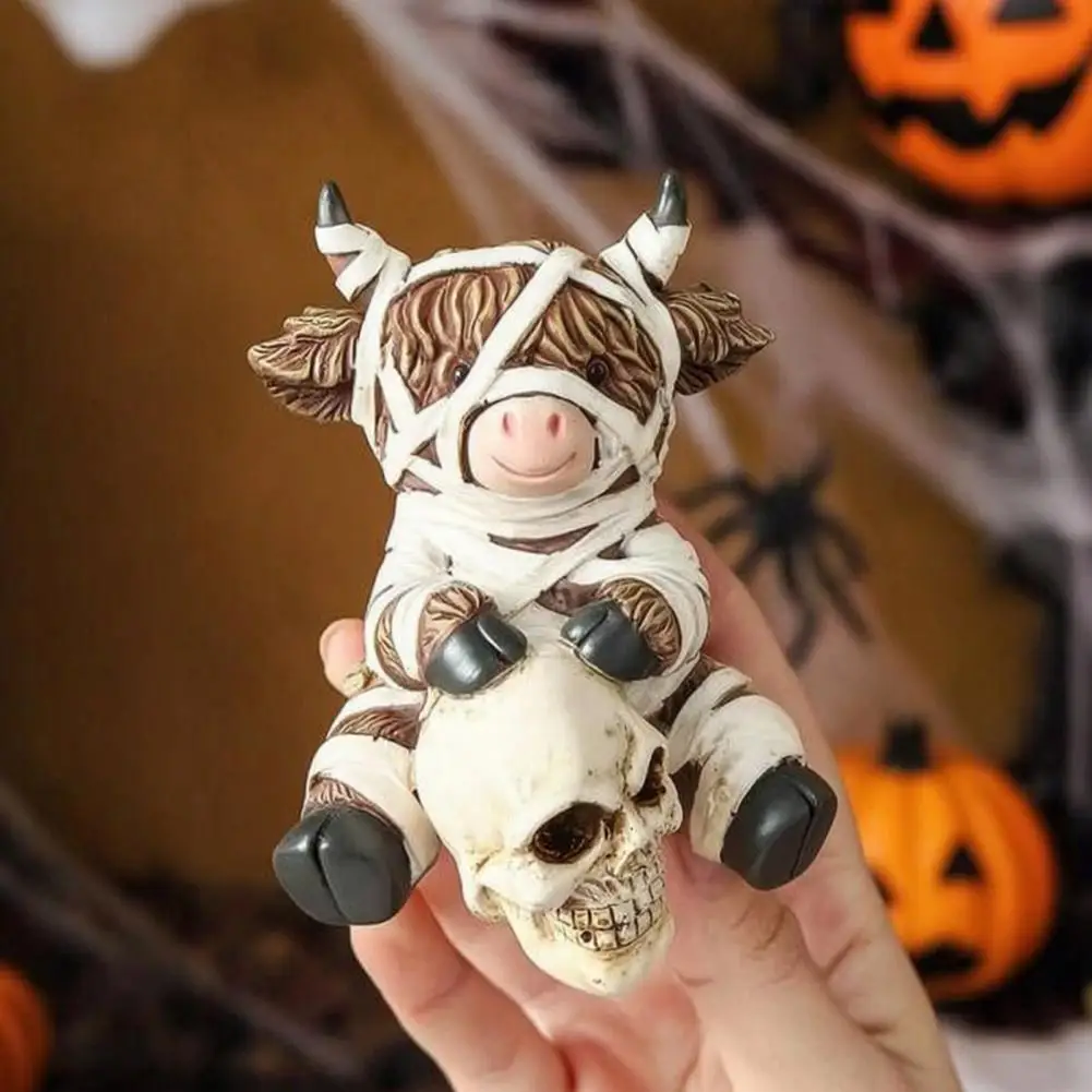 Resin Mummy Cow Figurine Funny Secret Room Script Killing Prop Halloween Resin Highland Cow Figurine Mummy Cow Holding Skull