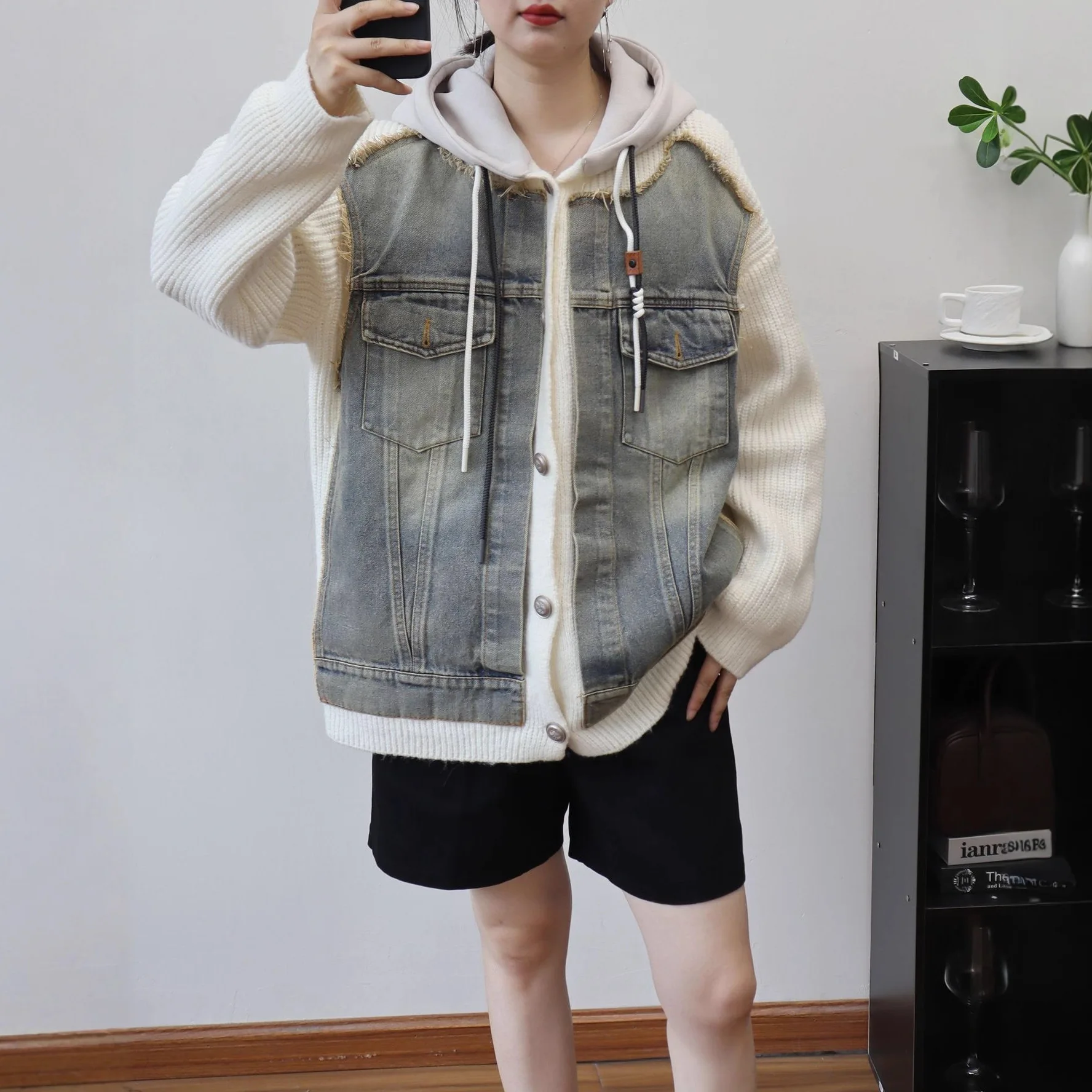 

Autumn Winter New Fashion Women's Loose Casual Trendy Spliced Patchwork Long Sleeve Denim Knitted Coats Female Clothes Cardigan