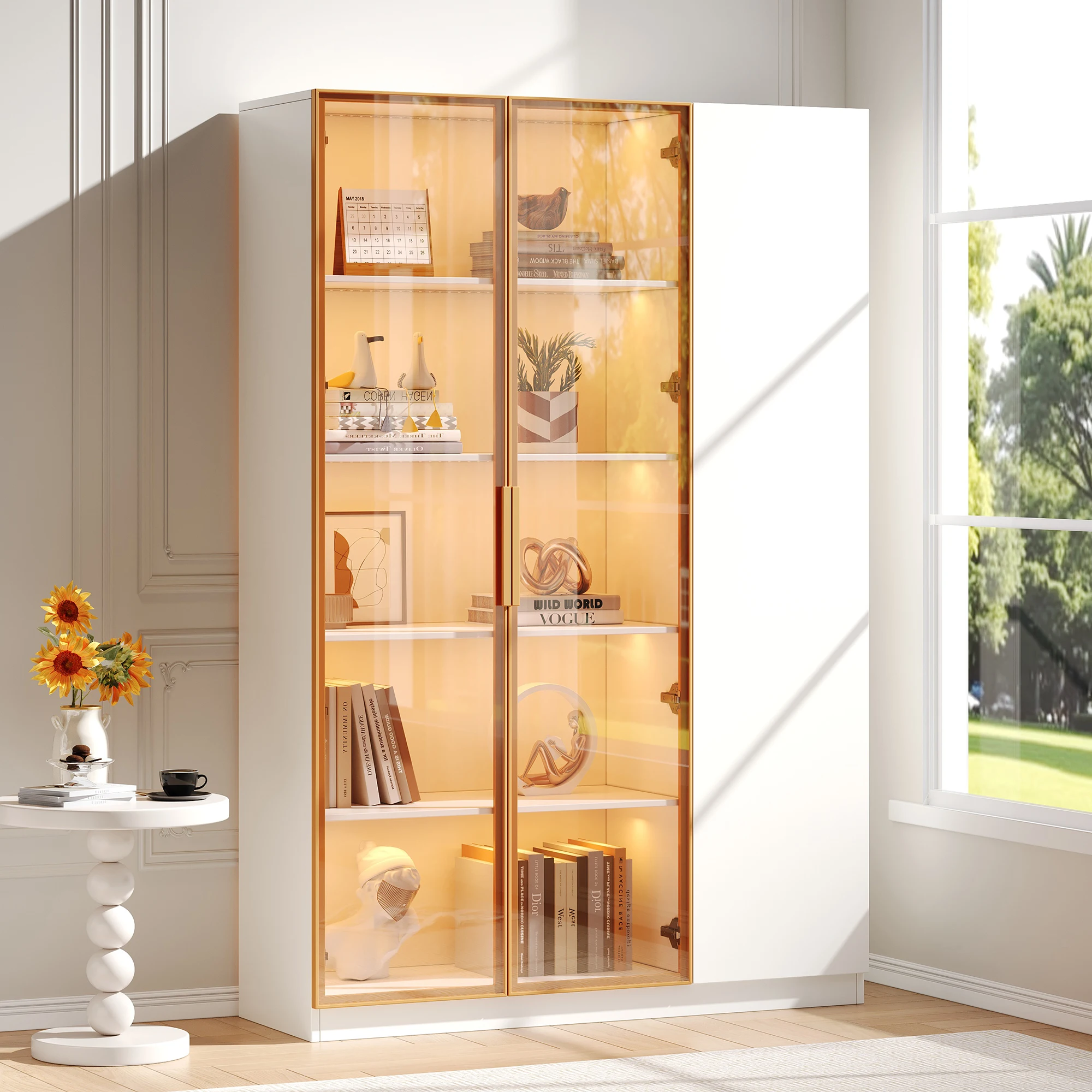 Vitrine en verre blanche de 165 cm à 3 portes avec éclairage LED multicolore réglable – Vitrine autoportante en verre de sécurité, étagères réglables et dispositif anti-basculement – Armoire à vin ou bibliothèque – Gain de place, robuste – Montage facile – Design élégant