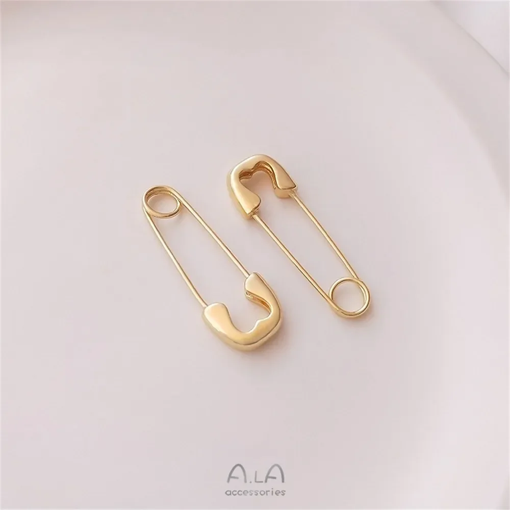 14K Gold-plated Love Pin Copper Plated Gold Brooch Simple Creative Earrings Female Ins Cool Tide Earrings E185