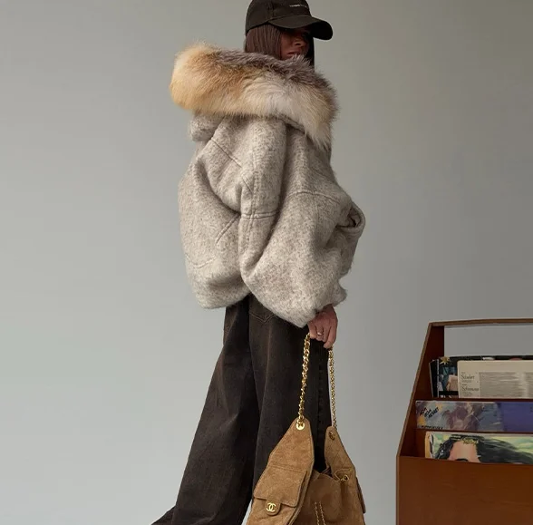 المرأة الفراء الاصطناعي طوق بأكمام طويلة سترة دافئة خمر شارع العليا موضة معطف كبير الحجم 2025 جديد الخريف الشتاء ملابس خارجية