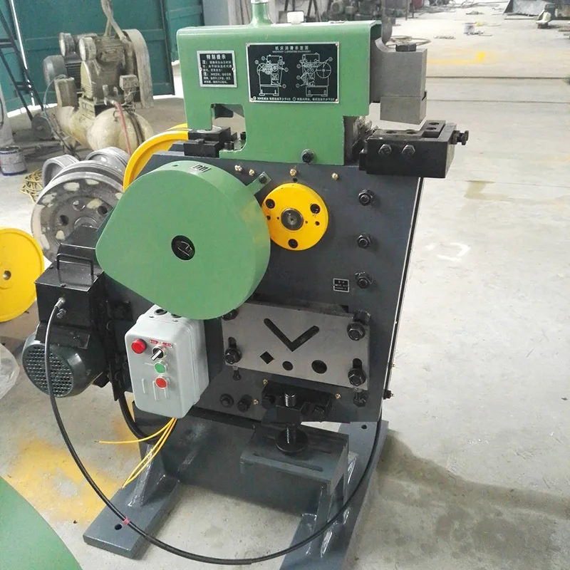 Small electric angle iron processing machine multi-functional punching and shearing joint integrated machine