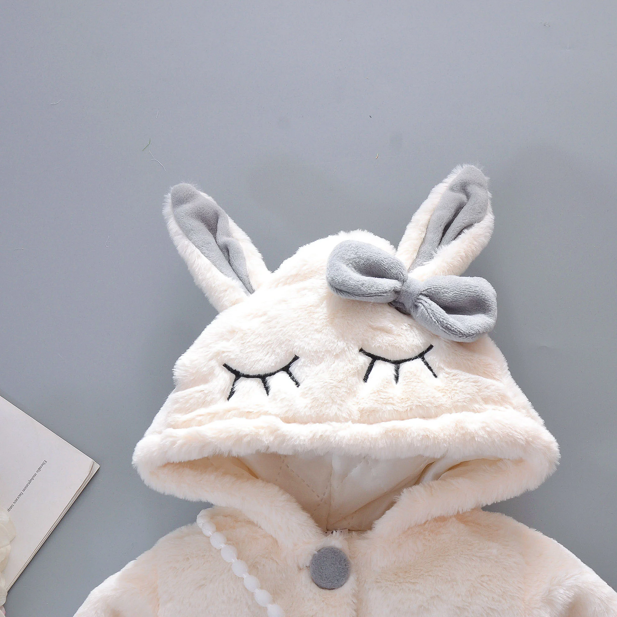Baby Outerwear Winter Bow And Rabbit Ears Cartoon Pattern  Lambswool Girl's Warm Coat Hooded Cute Casual Baby Clothes With Bag