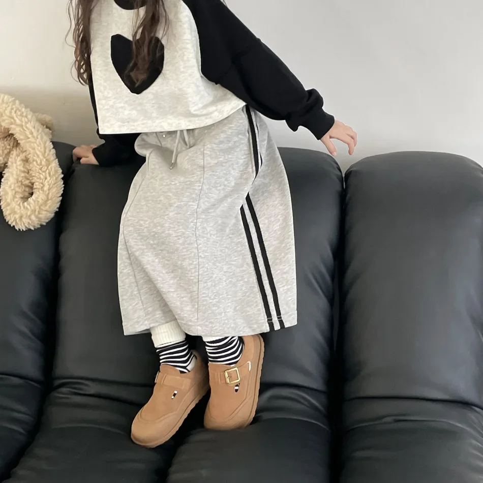 Girls Skirt 2024 Spring Autumn Korean Style Split Half Skirt A Line Straight Casual Simple New Fashionable Kids Sweet Skirt